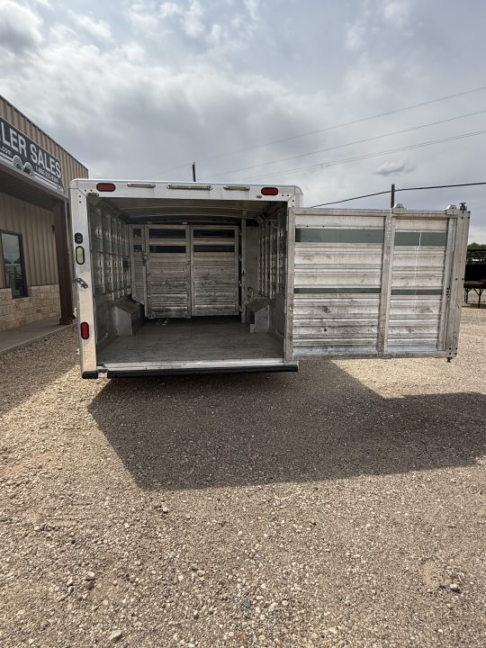 Used 2013 Cimarron Trailers SHOW TRAILER Stock / Stock Combo Trailer