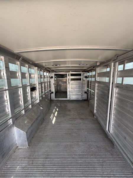 Used 2013 Cimarron Trailers SHOW TRAILER Stock / Stock Combo Trailer