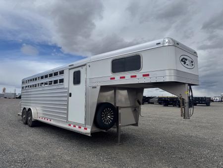 New 2026 4-Star Trailers 24' DELUXE Stock Combo Trailer