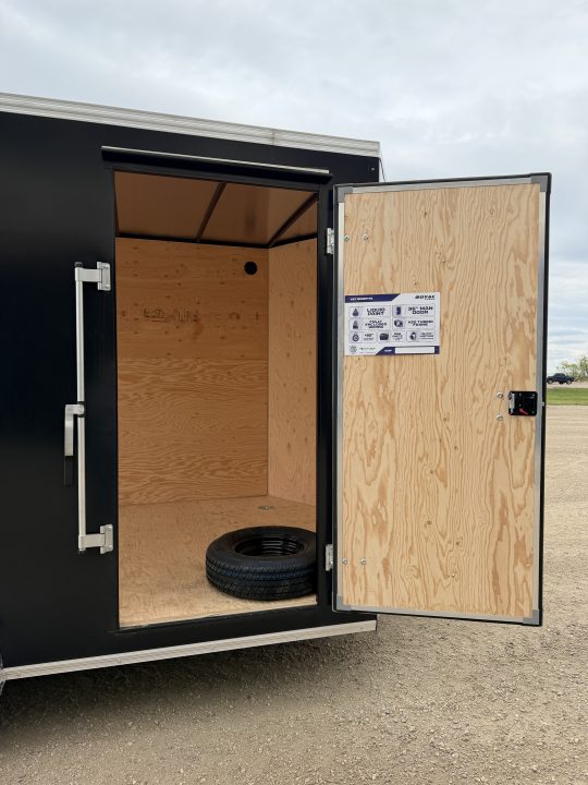 New 2026 Southland Trailers LCHT35-7.516v-86r Cargo / Enclosed Trailer