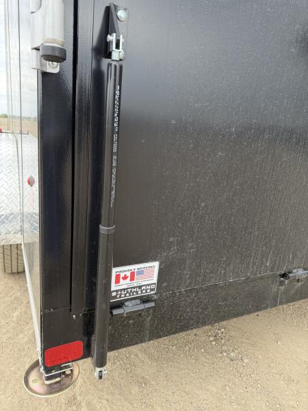New 2026 Southland Trailers LCHT35-7.516v-86r Cargo / Enclosed Trailer