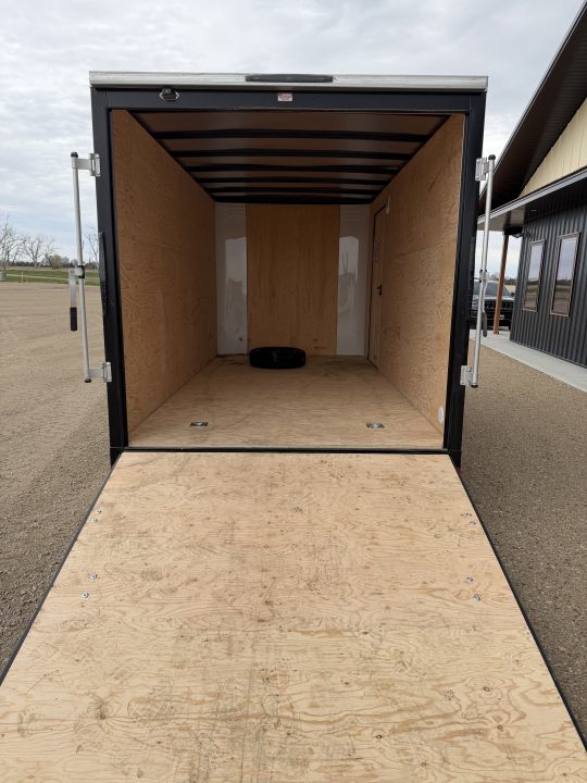 New 2026 Southland Trailers LCHT35-714f-78r Cargo / Enclosed Trailer