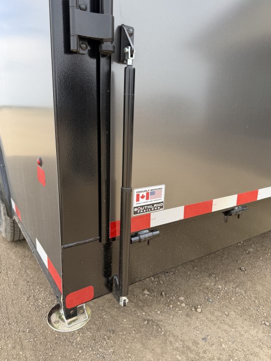 New 2026 Southland Trailers LCHT52-818v-86r Cargo / Enclosed Trailer