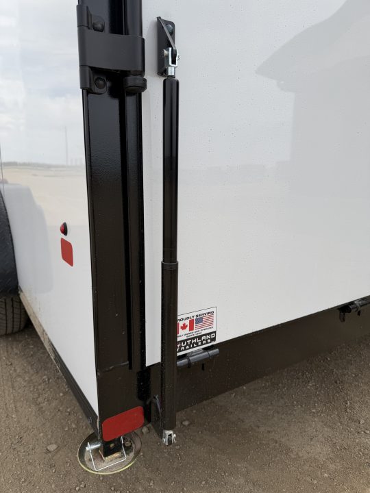 New 2026 Southland Trailers LCHT35-7.518v-86r Cargo / Enclosed Trailer