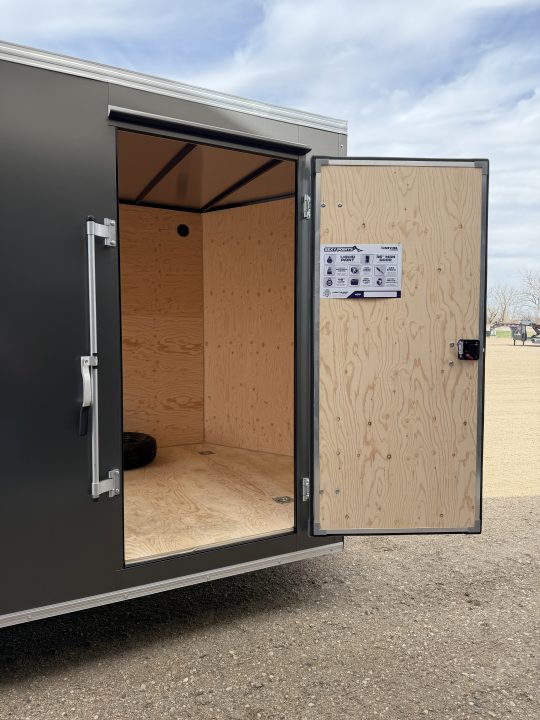 New 2026 Southland Trailers LCHT35-7.518v-86r Cargo / Enclosed Trailer