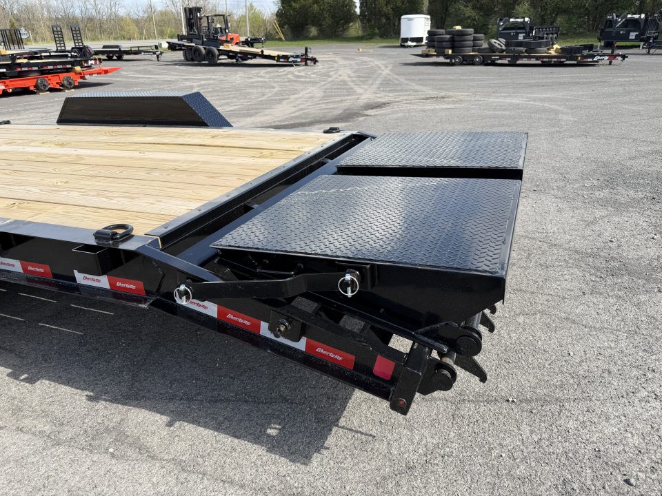 New 2026 Liberty LE16K83X19+3B8 Equipment Trailer
