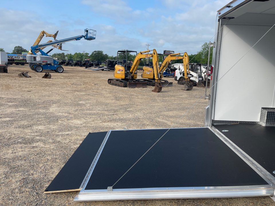 New 2026 Legend Trailers 8X19 DVN Cargo / Enclosed Trailer