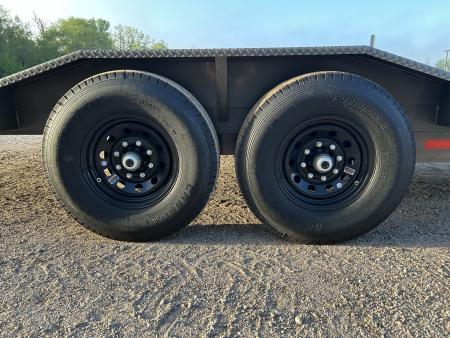 New 2026 MAXX-D T6X Tilt Trailer 102X20