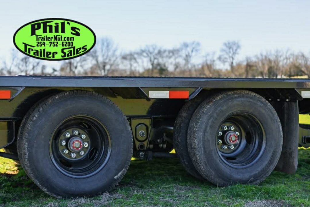 New 2026 Iron Bull 32' TANDEM DUAL GOOSENECK TRAILER 9' HYDRAULIC DOVE GOOSENECK Deckover Trailer