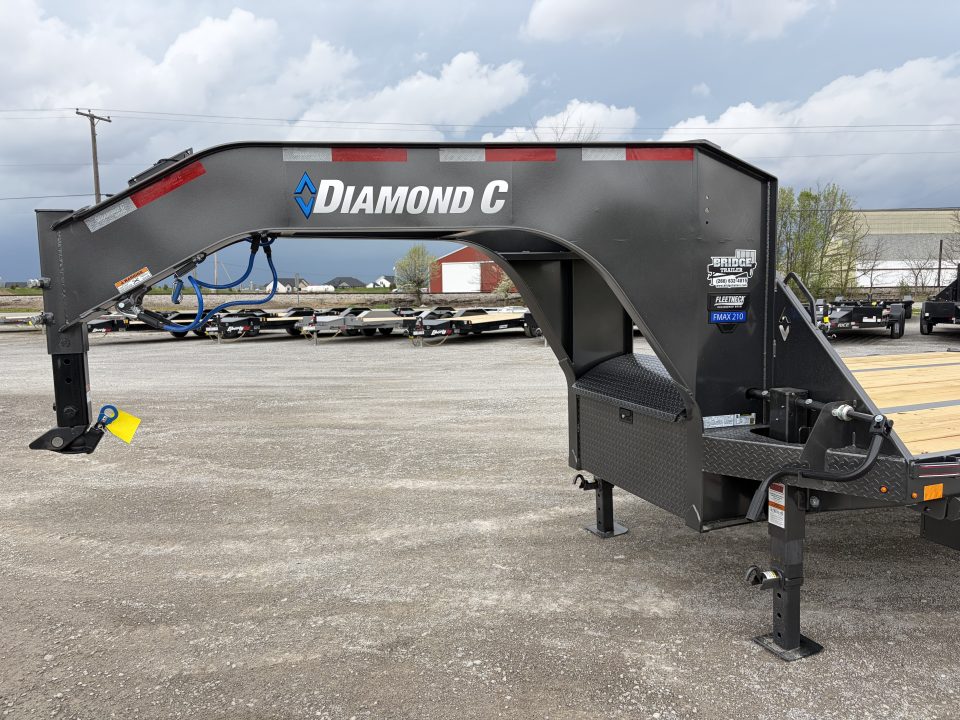 New 2026 Diamond C Trailers FMAX210L35X102HDT (102" x 35') 25K Hydraulic Dovetail Flatbed Trailer