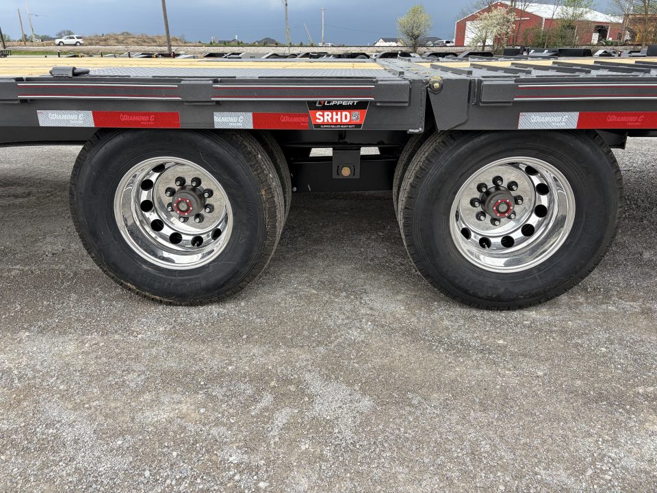 New 2026 Diamond C Trailers FMAX210L35X102HDT (102" x 35') 25K Hydraulic Dovetail Flatbed Trailer