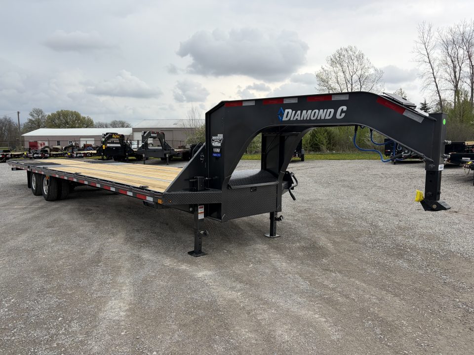 New 2026 Diamond C Trailers FMAX210L35X102HDT (102" x 35') 25K Hydraulic Dovetail Flatbed Trailer