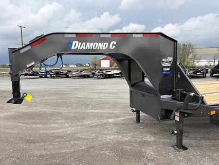 New 2026 Diamond C Trailers FMAX210L35X102HDT (102" x 35') 25K Hydraulic Dovetail Flatbed Trailer
