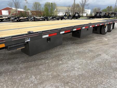 New 2026 Diamond C Trailers FMAX210L35X102HDT (102" x 35') 25K Hydraulic Dovetail Flatbed Trailer