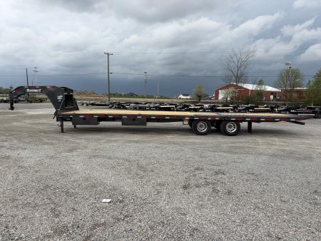 New 2026 Diamond C Trailers FMAX210L35X102HDT (102" x 35') 25K Hydraulic Dovetail Flatbed Trailer