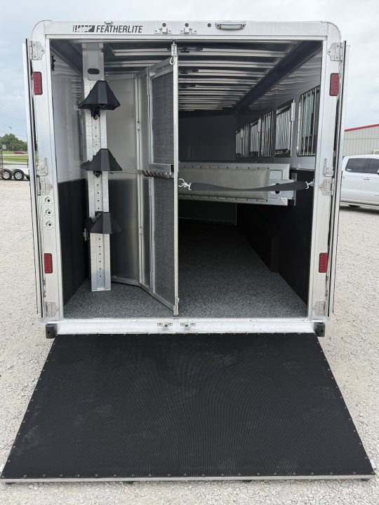 New 2026 Featherlite 6 Horse Gooseneck Horse Trailer