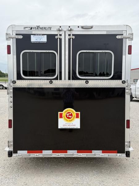 New 2026 Featherlite 6 Horse Gooseneck Horse Trailer