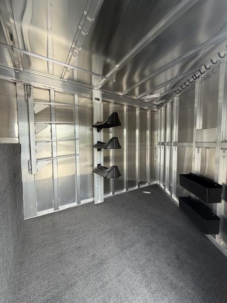 New 2026 Featherlite 6 Horse Gooseneck Horse Trailer