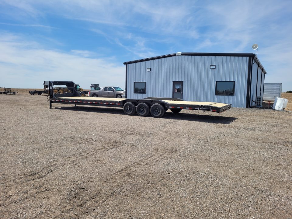 New 2026 Load Trail 102"x40' Triple Axle Gooseneck Carhauler Trailer