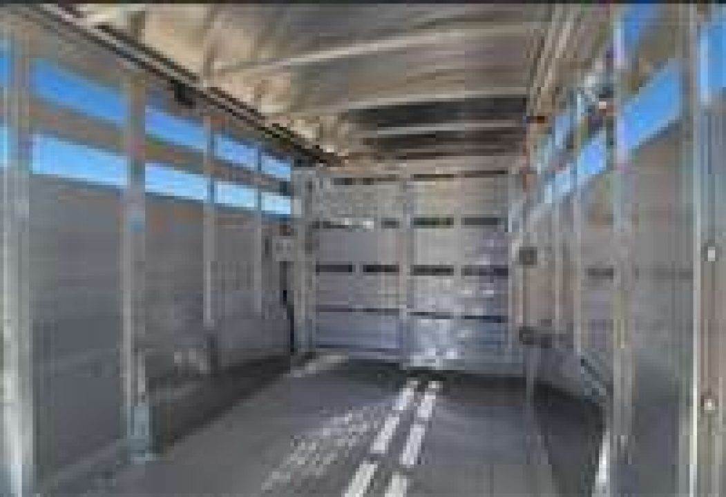 New 2024 Featherlite Trailers 8127 Perfectfit Stock / Stock Combo Trailer
