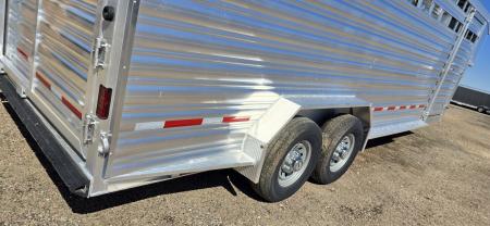 New 2024 Featherlite Trailers 8127 Perfectfit Stock / Stock Combo Trailer