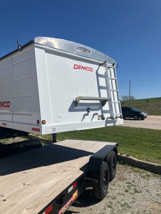 New 2026 Demco 30' Grain Hopper