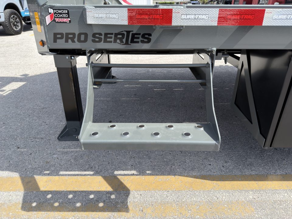 New 2026 Sure-Trac 8.5x25 (20+5) Pro Series GN Deckover Trailer