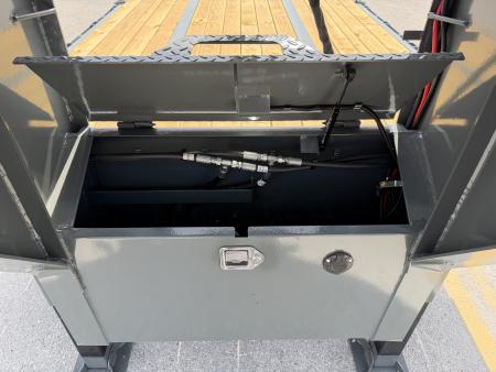 New 2026 Sure-Trac 8.5x25 (20+5) Pro Series GN Deckover Trailer
