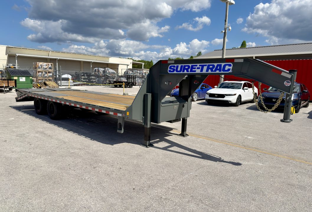 New 2026 Sure-Trac 8.5X25 (20+5) HD Low Profile GN Deckover Trailer