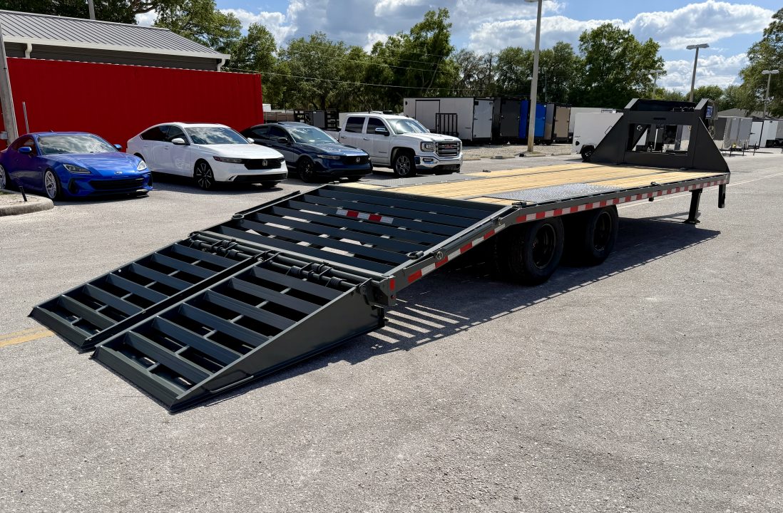 New 2026 Sure-Trac 8.5X25 (20+5) HD Low Profile GN Deckover Trailer