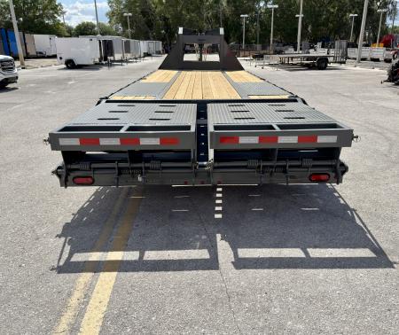 New 2026 Sure-Trac 8.5X25 (20+5) HD Low Profile GN Deckover Trailer