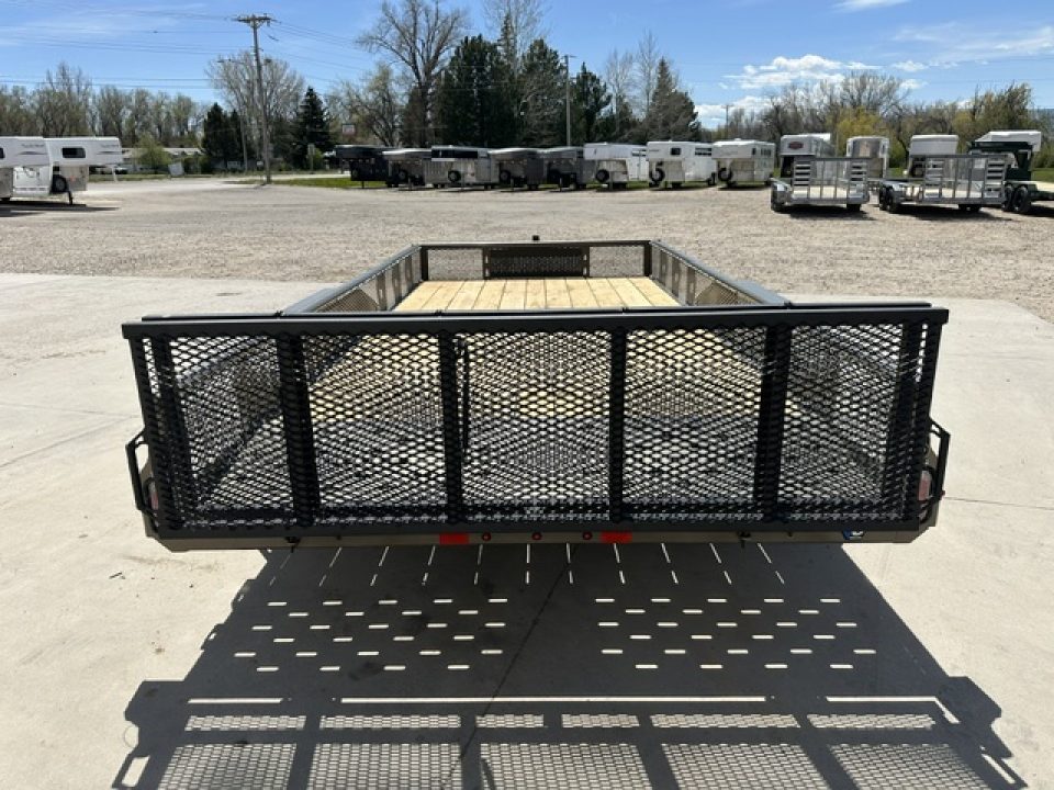 New 2026 Diamond C 16' GTU Utility