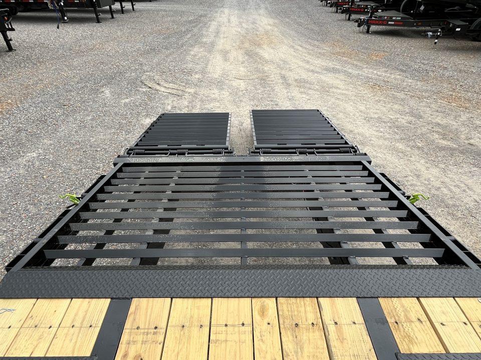 New 2026 Load Trail 102"x30' 30k Gooseneck Flatbed Trailer