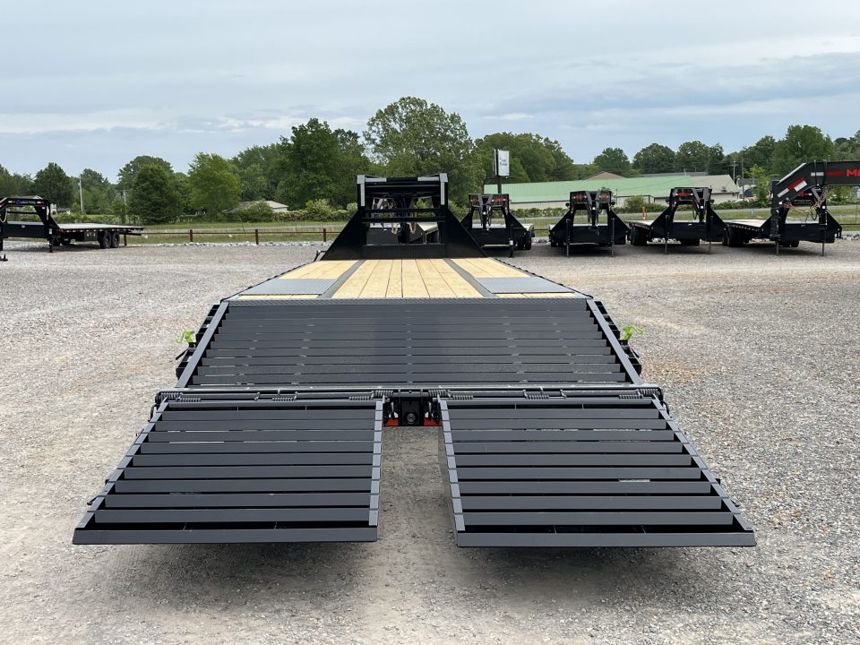 New 2026 Load Trail Gooseneck Flatbed Trailer | 102" x 32' | 24K