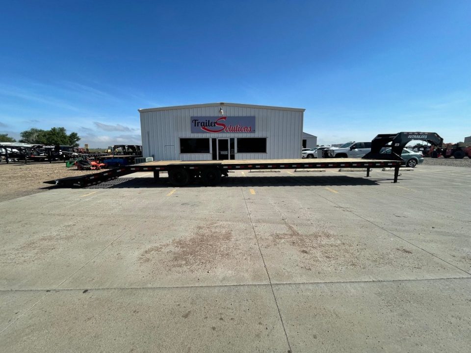 New 2026 PJ Trailers LD402 40' x 102" Hydraulic Brakes Flatbed Trailer