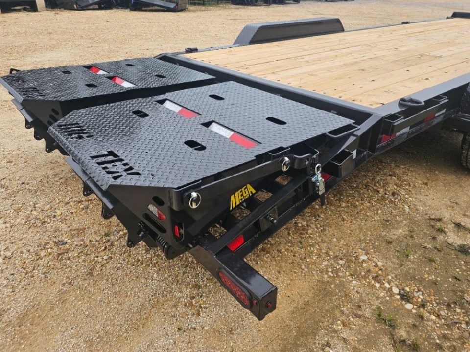 New 2026 Big Tex Trailers 14EH-22D3A-MRBK Equipment Trailer