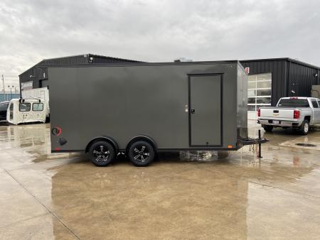 New United UJ-7X16 Enclosed Trailer