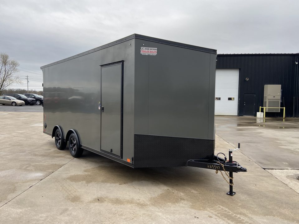 New United UJ-8.5X18 Enclosed Trailer