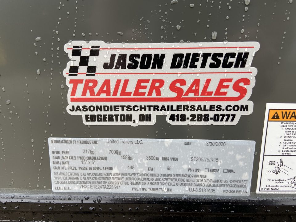 New United UJ-8.5X18 Enclosed Trailer