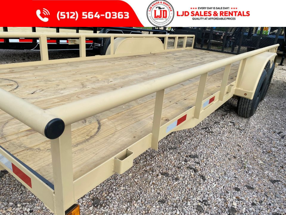 New 2026 Symmetry - 83" X 20' - Pipetop Trailer - 5200lb Axles - Gate