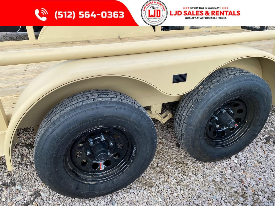 New 2026 Symmetry - 83" X 20' - Pipetop Trailer - 5200lb Axles - Gate