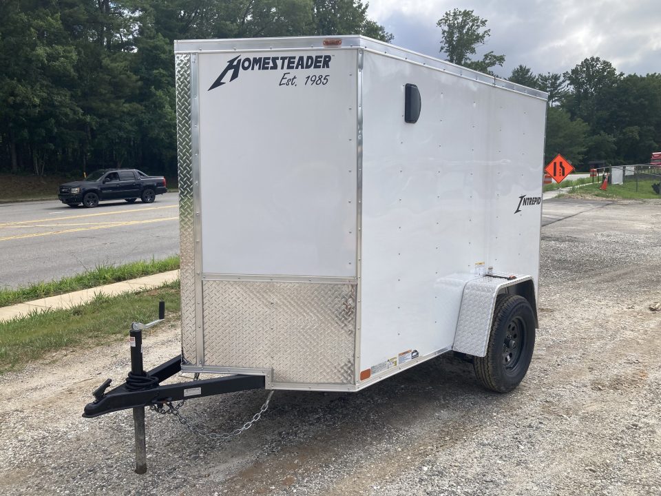 New 2026 Homesteader Trailer / Intrepid Series / 5x8 / 5'6" Interior Height / Single Swing Rear Door / 32" Side Door / 24" Stoneguard / White Aluminum