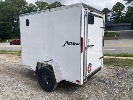 New 2026 Homesteader Trailer / Intrepid Series / 5x8 / 5'6" Interior Height / Single Swing Rear Door / 32" Side Door / 24" Stoneguard / White Aluminum