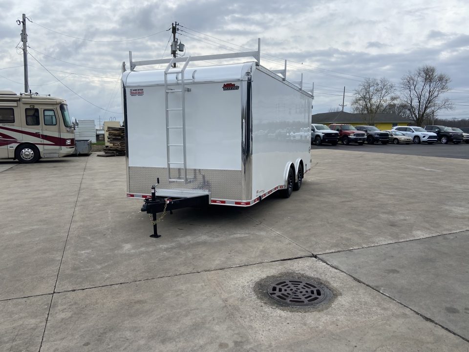 New United UXT-8.5X20 Contractor