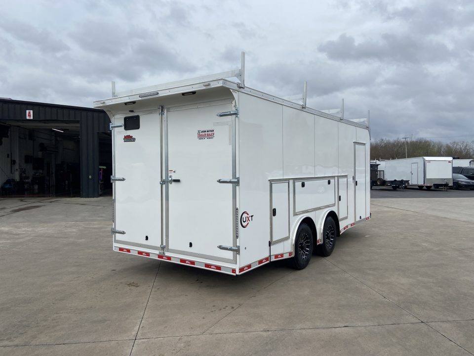 New United UXT-8.5X20 Contractor