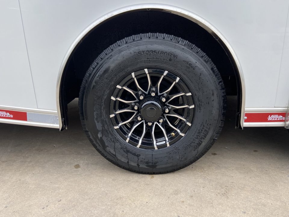 New United UXT-8.5X20 Contractor