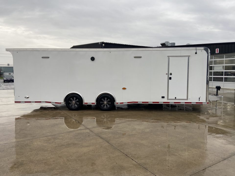 New United APREM-8.528 Racing Trailer