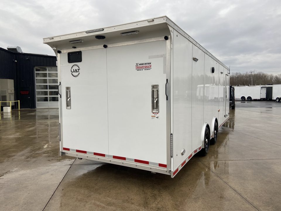 New United APREM-8.528 Racing Trailer