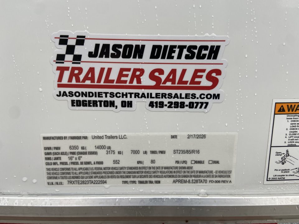 New United APREM-8.528 Racing Trailer