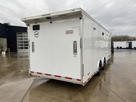 New United APREM-8.528 Racing Trailer